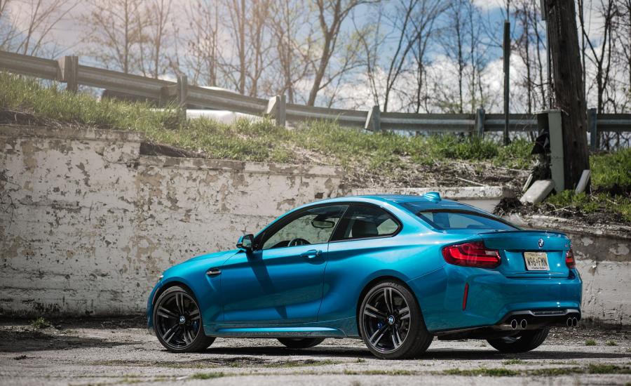  BMW M2 Coupe (F87) 2016 года  (NA) (фото 30 из 32)
